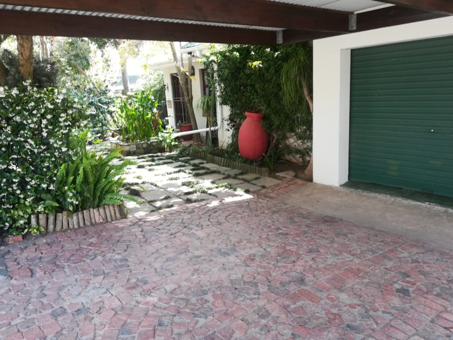 3 Bedroom Property for Sale in King George Park Western Cape